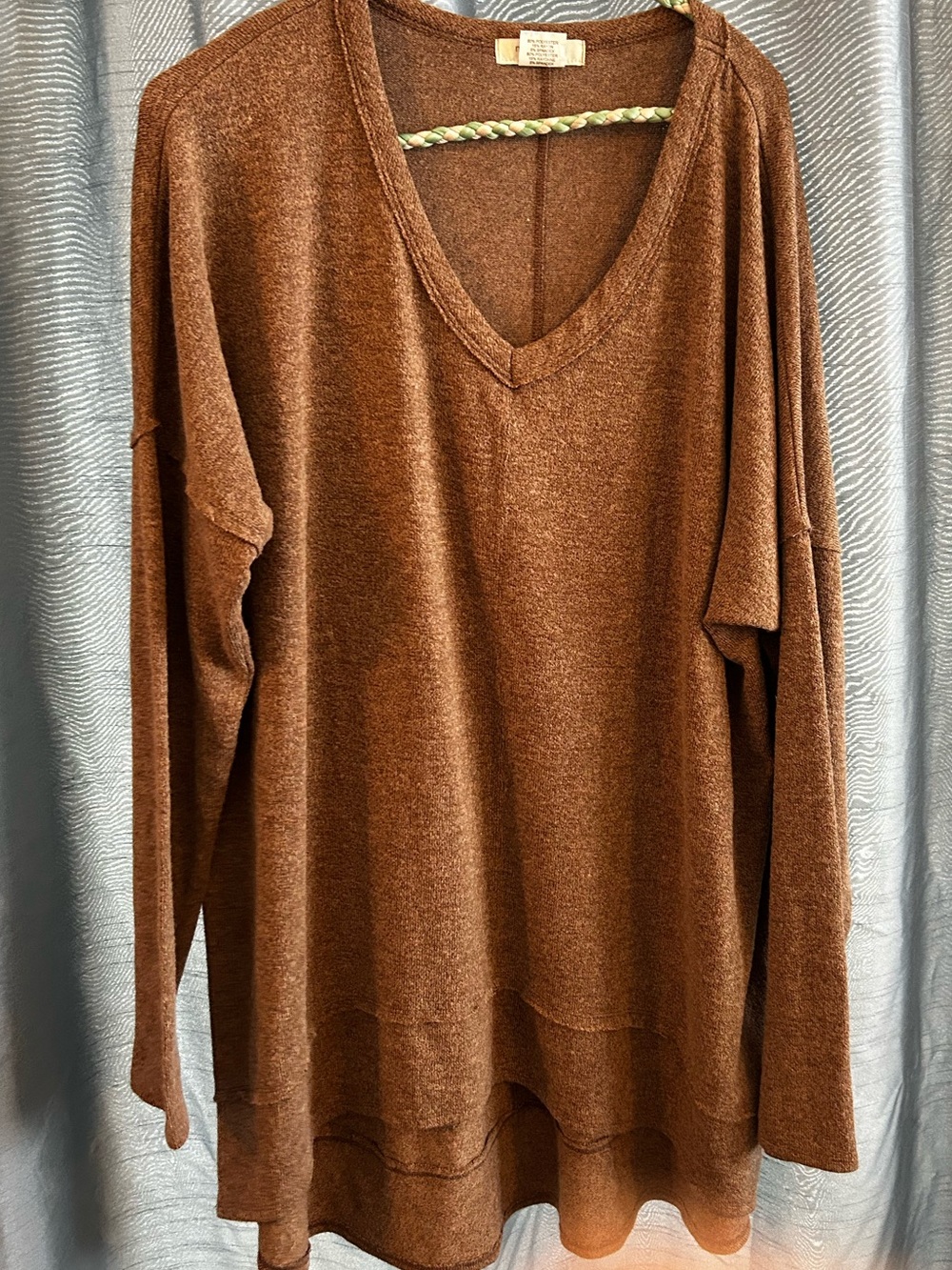 Mododoc rust brown sweater, xl. Beautiful fall colors - great for layering.